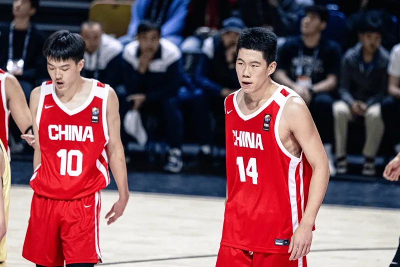 内线球员最 内线球员最