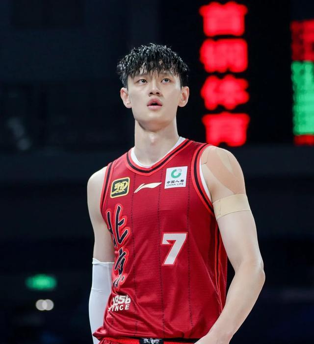 值得一提的, 签了一份 值得一提的, 签了一份