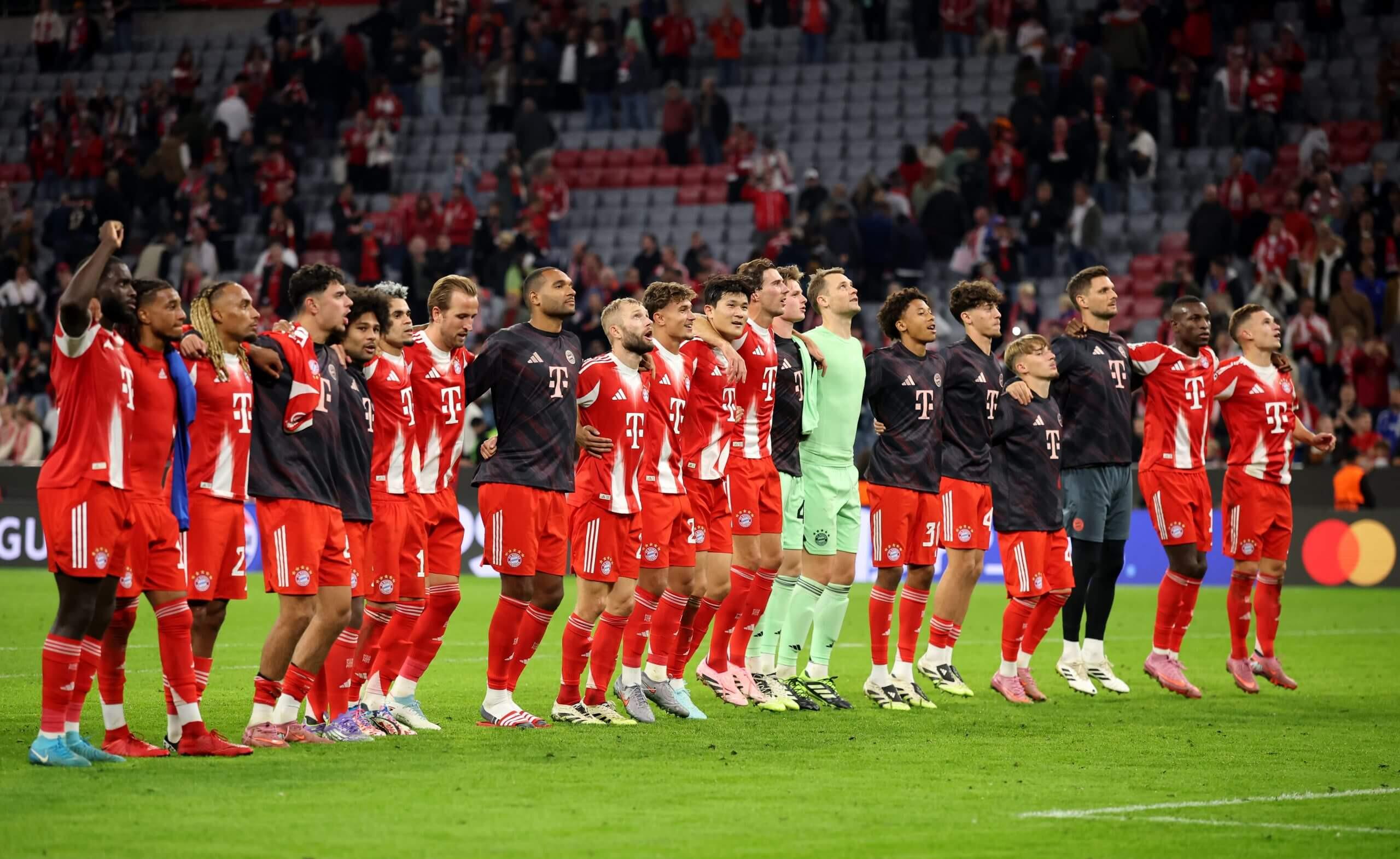 r演奏, 年间, 这意味着这