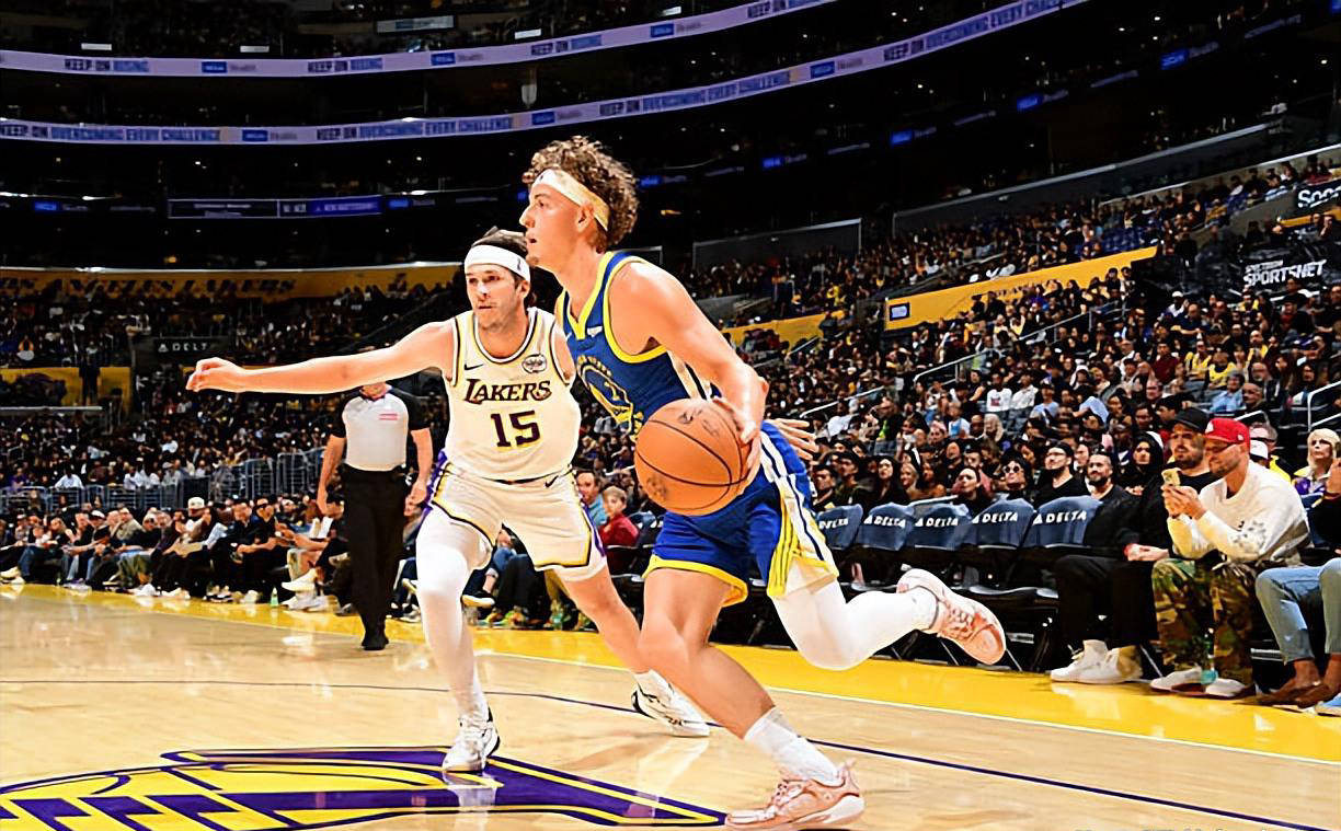 而在本赛季, 三分命中率, 的季前赛中 而在本赛季, 三分命中率, 的季前赛中