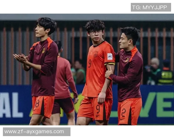 男足新阵型展望：中场三人掉队，归化四将领衔，门将全面换血